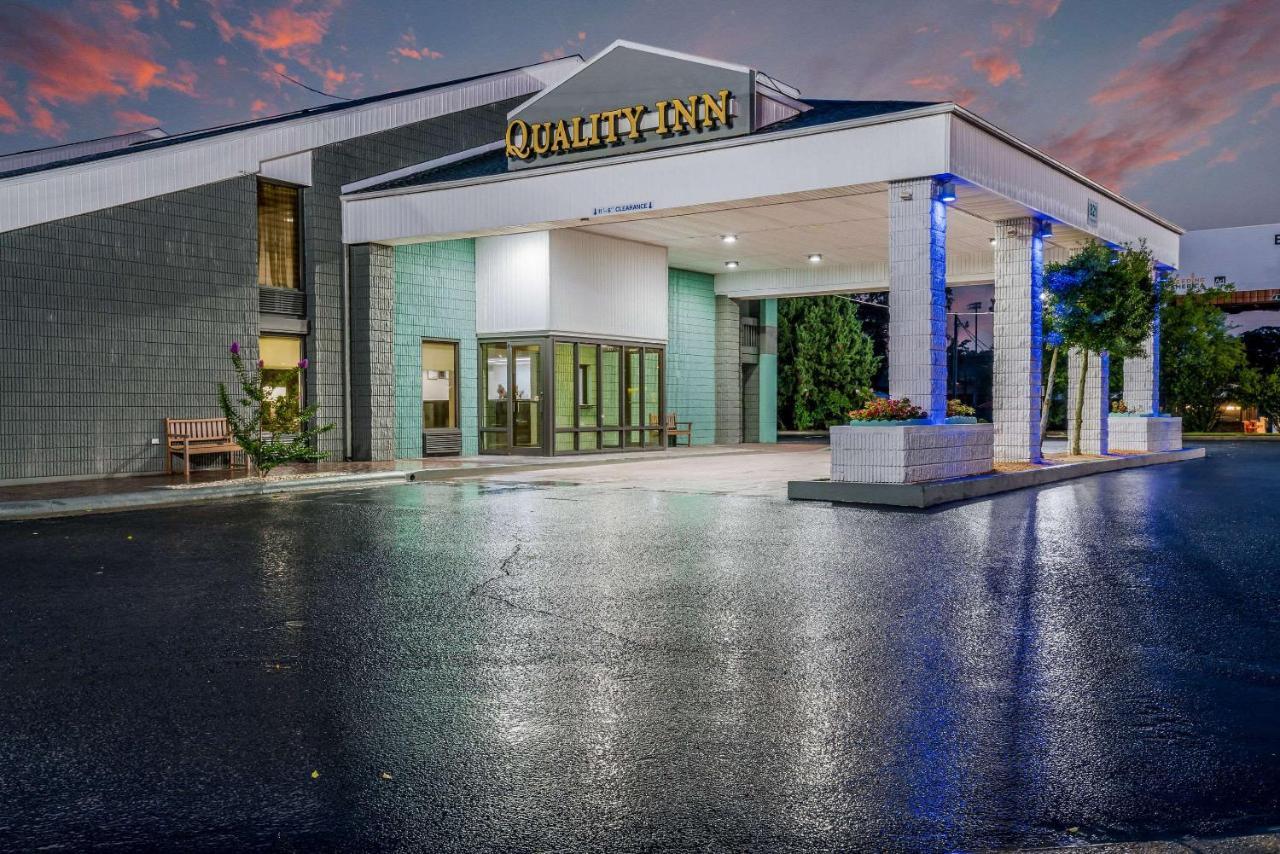 Quality Inn Greenville Near University Екстер'єр фото