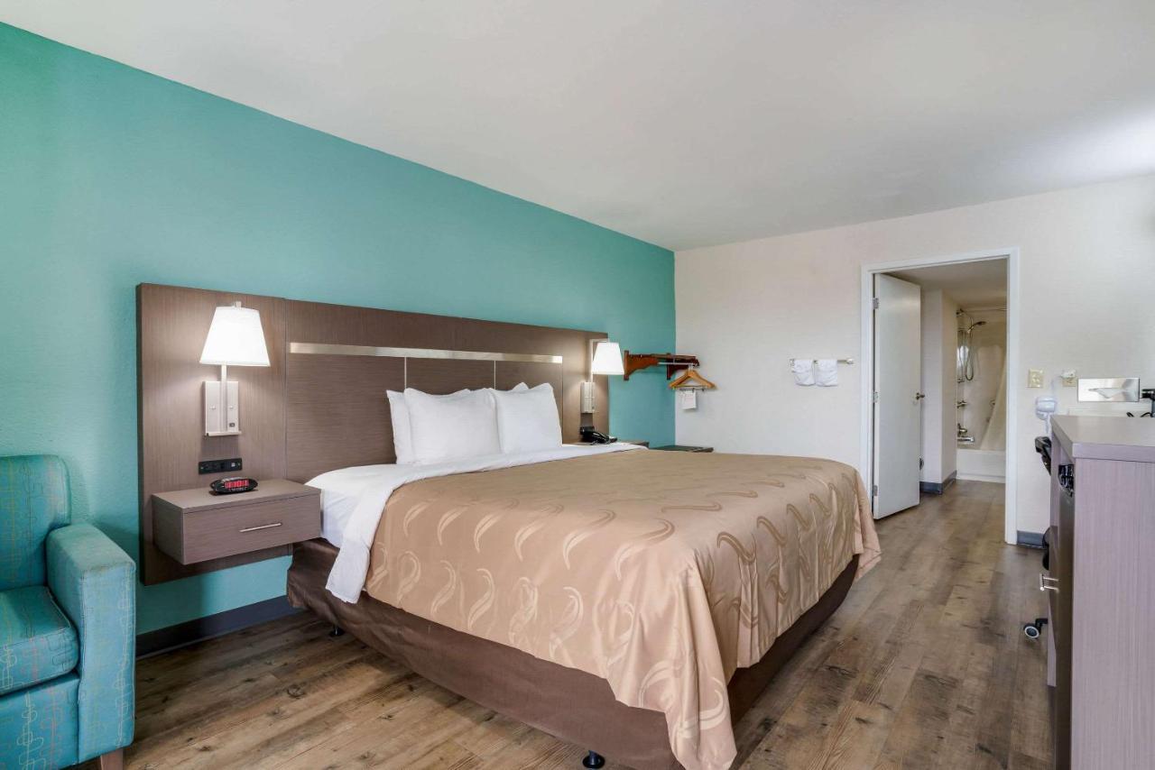 Quality Inn Greenville Near University Екстер'єр фото